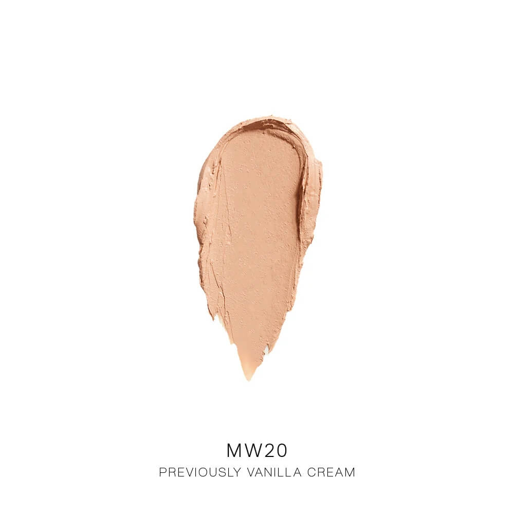 Synergie MineralWhip foundation MW20 swatch vanilla cream